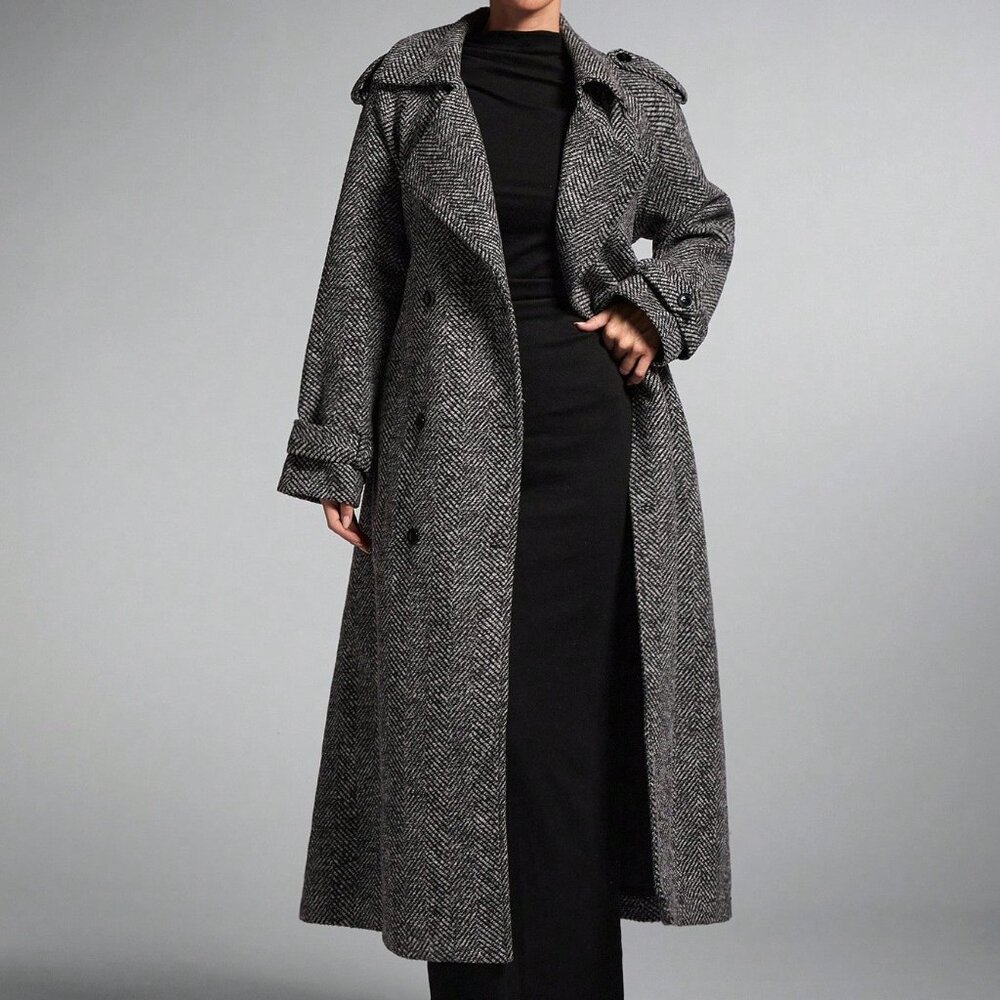 Black and White Elegant Women's Long Double-Breasted Patterned Overcoat